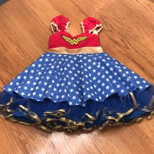 Lover Dovers Wonder Woman